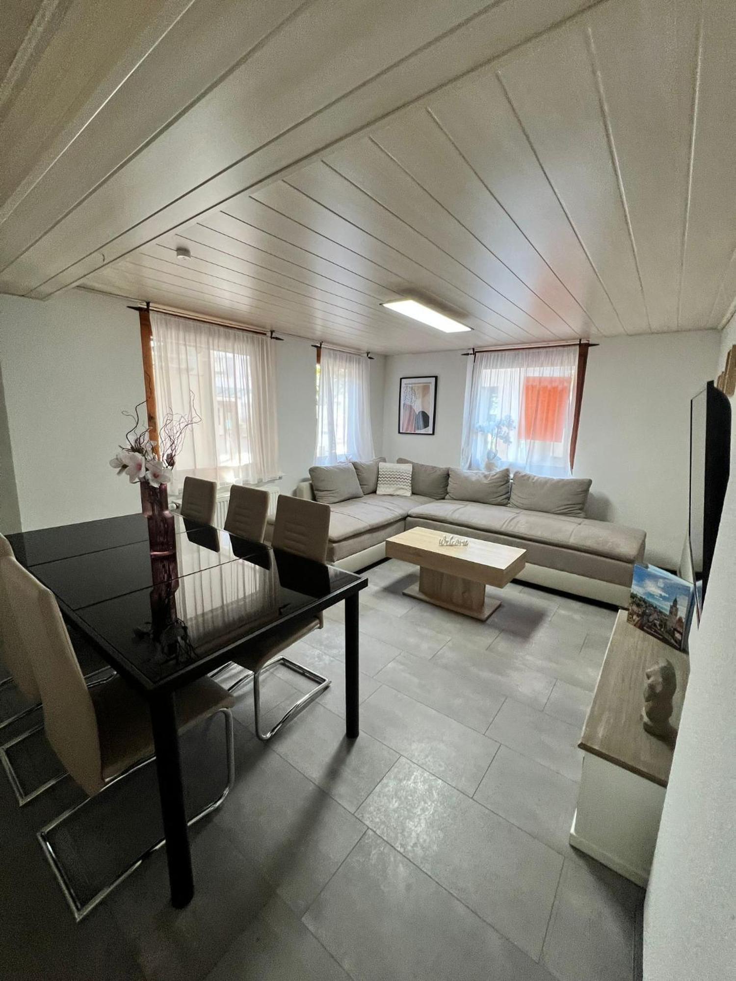 Ferienhaus Moehrle 2 ユーバーリンゲン エクステリア 写真