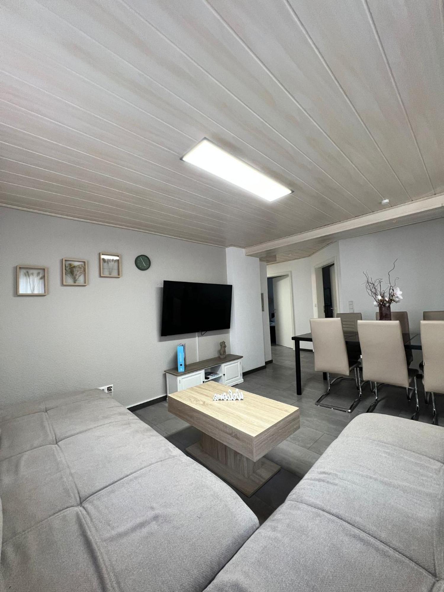 Ferienhaus Moehrle 2 ユーバーリンゲン エクステリア 写真